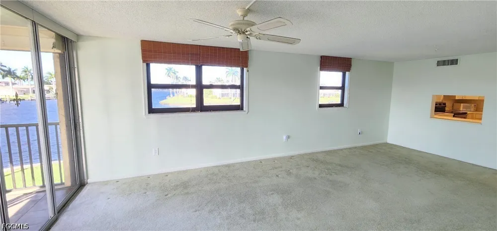 SE 20th Place #208 Cape Coral, FL 33904