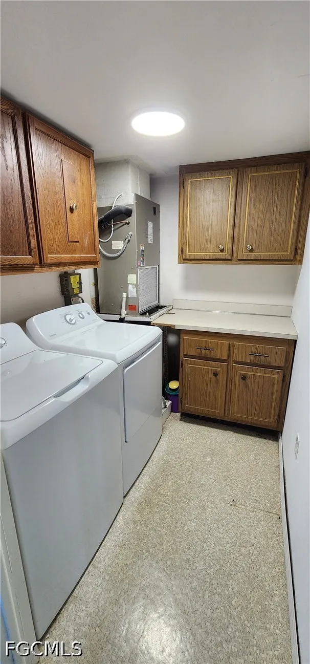 SE 20th Place #208 Cape Coral, FL 33904