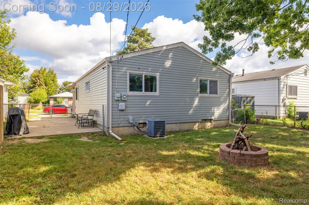 19782 Woodward Street Clinton Charter Township, MI 48035