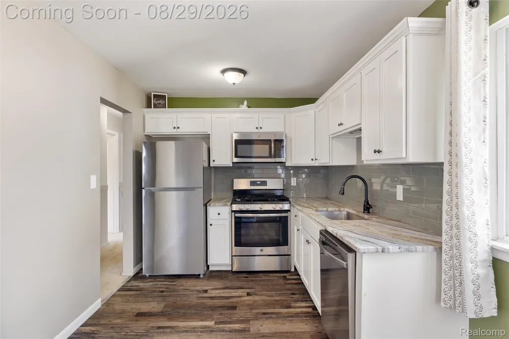 19782 Woodward Street Clinton Charter Township, MI 48035