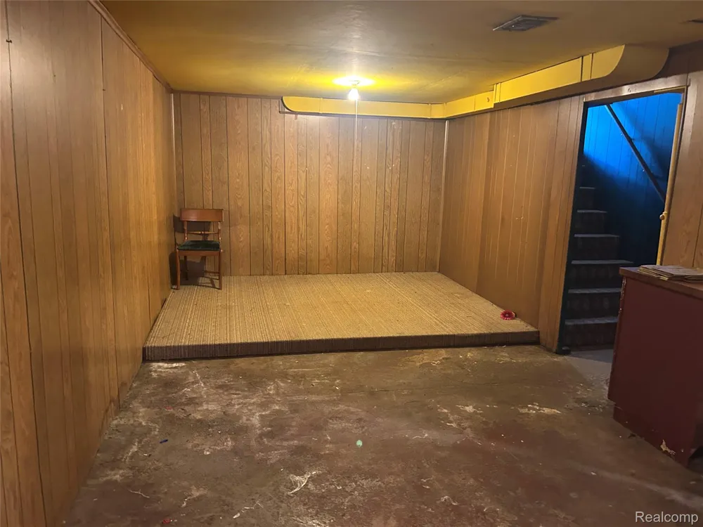 2602 Chevrolet Avenue Flint City, MI 48504