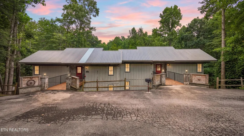 516 Proffitt Rd #2 Gatlinburg, TN 37738