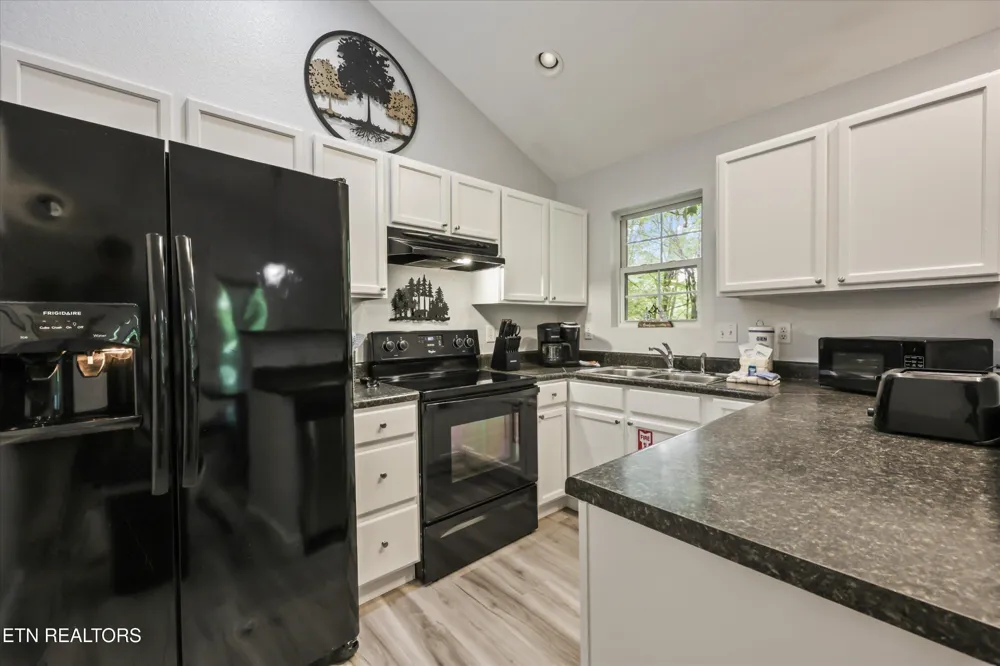 537 Johnson Lane #2 Gatlinburg, TN 37738