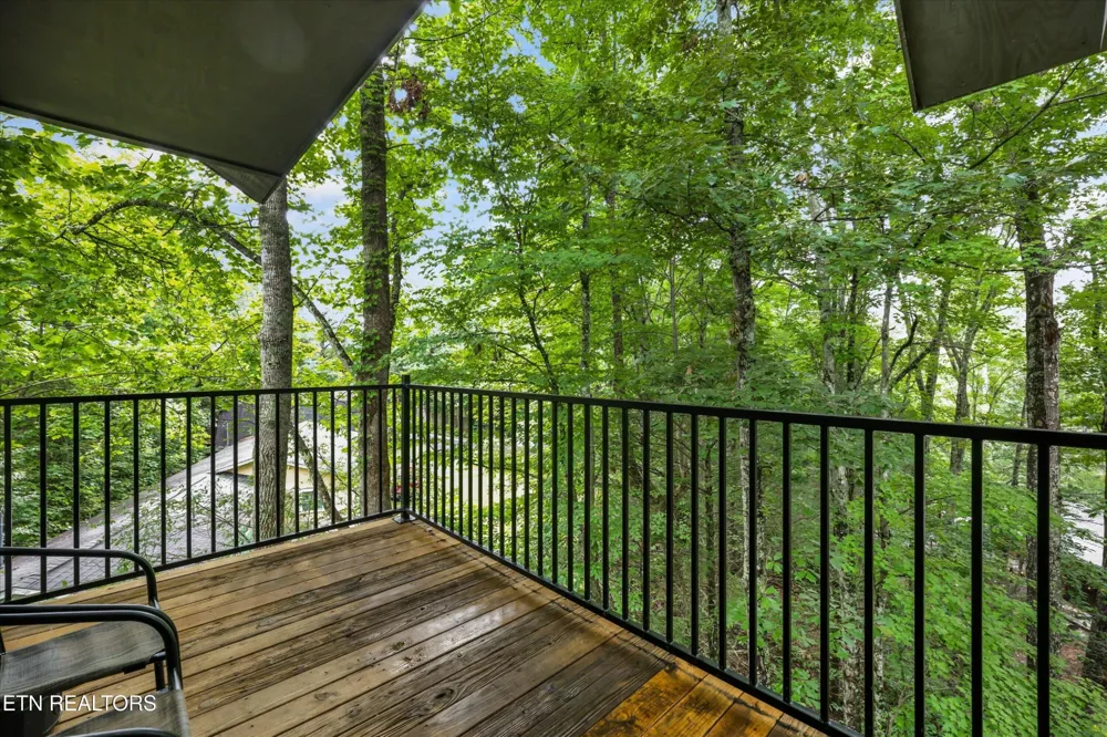 537 Johnson Lane #2 Gatlinburg, TN 37738