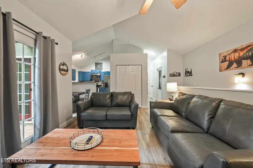 516 Proffitt Rd #1 Gatlinburg, TN 37738
