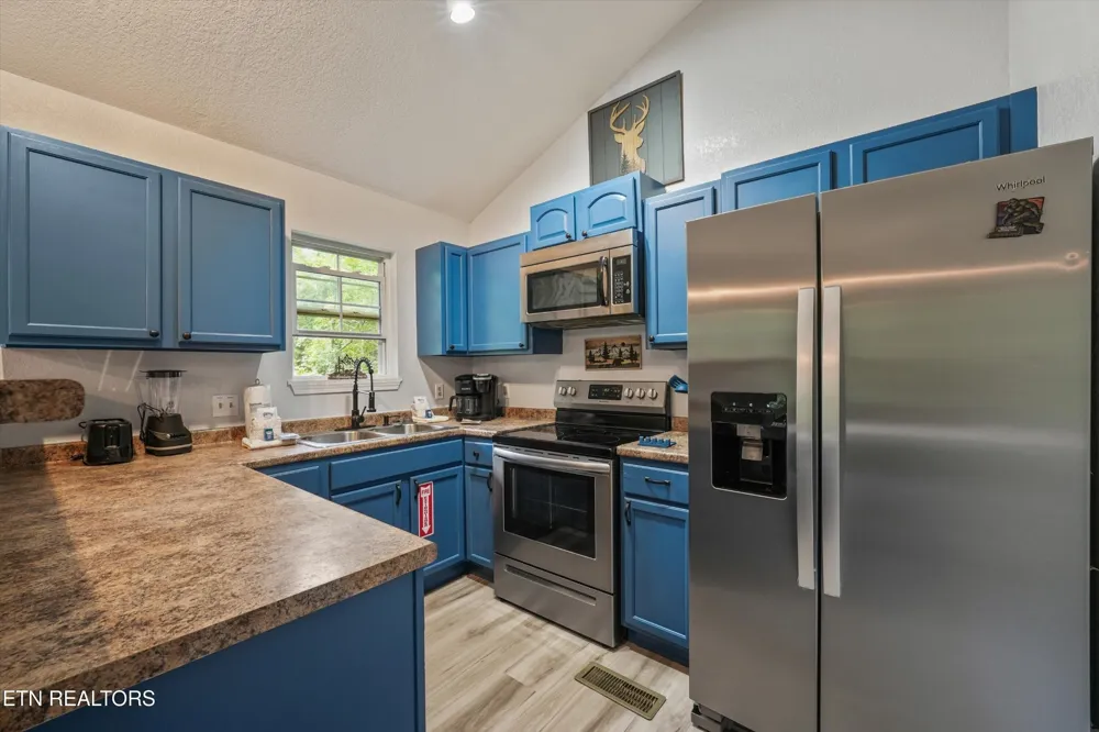 520 Proffitt Rd #1 Gatlinburg, TN 37738