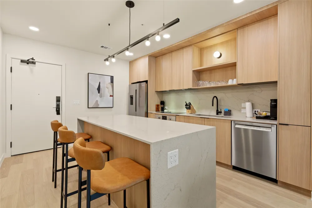 2323 S Lamar Boulevard #204 Austin, TX 78704