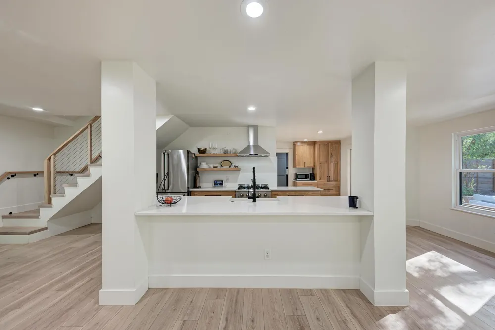 5105 Woodgreen Cove Austin, TX 78745