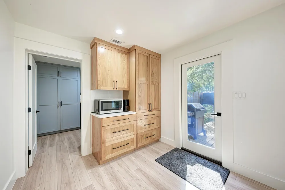 5105 Woodgreen Cove Austin, TX 78745
