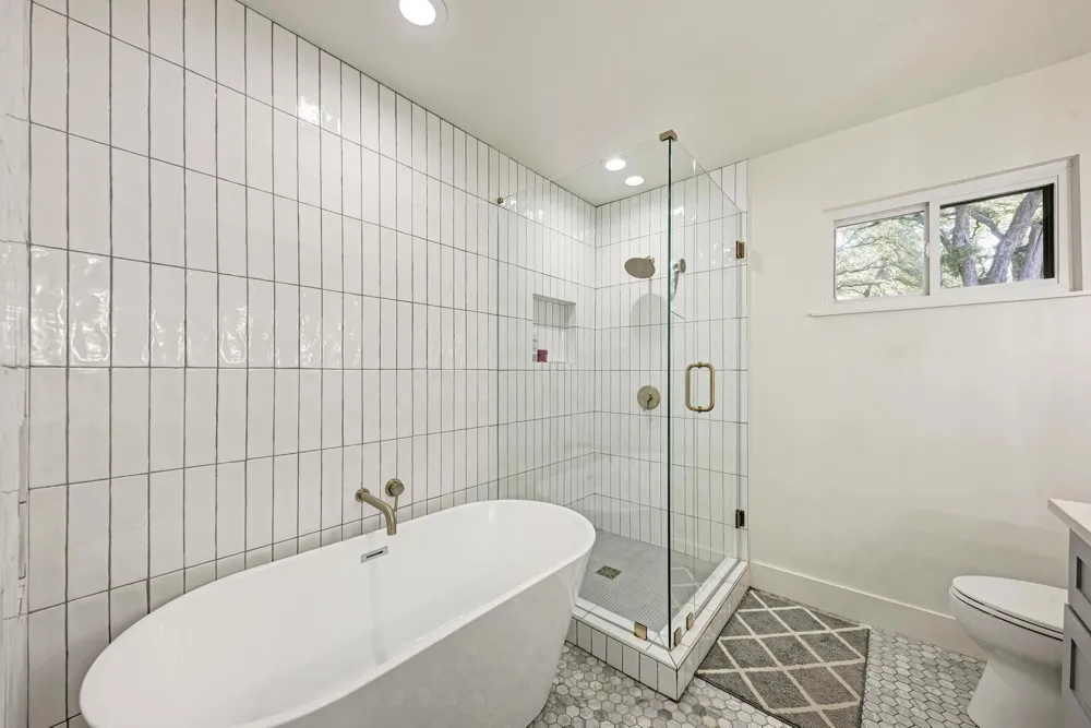 5105 Woodgreen Cove Austin, TX 78745