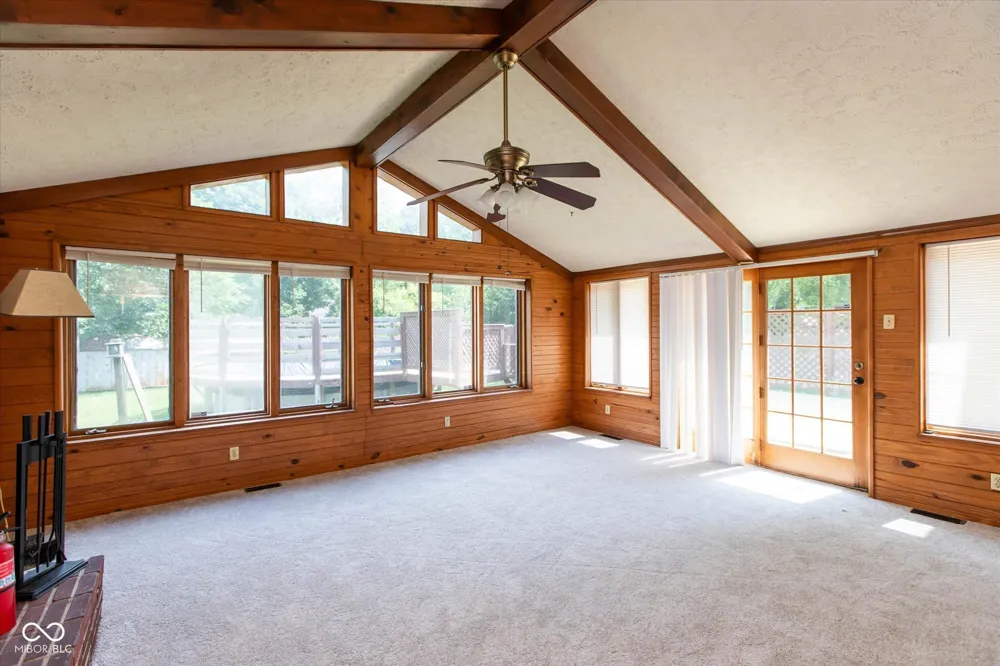 7621 Broadview Drive Indianapolis, IN 46227