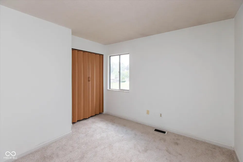 7621 Broadview Drive Indianapolis, IN 46227