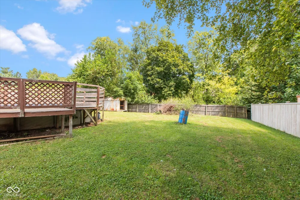 7621 Broadview Drive Indianapolis, IN 46227
