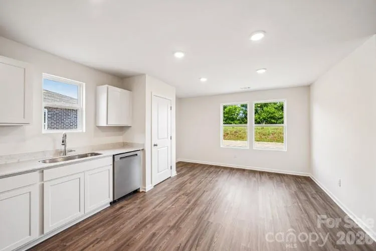 499 Sundown Drive Spartanburg, SC 29302