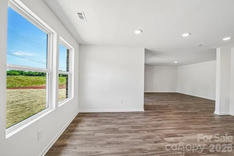 499 Sundown Drive Spartanburg, SC 29302