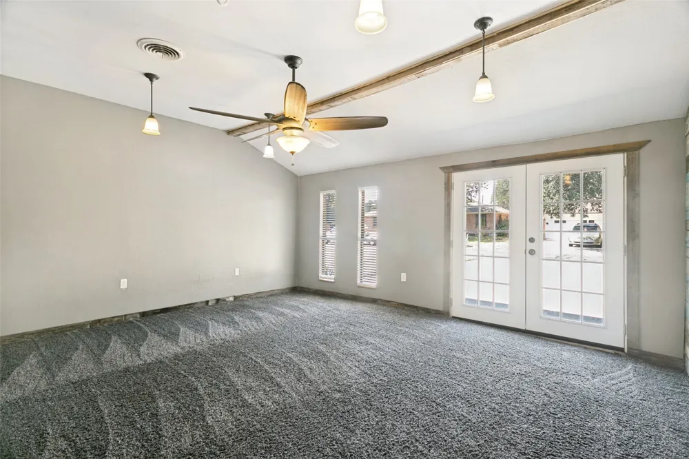2952 Lavita Lane Farmers Branch, TX 75234