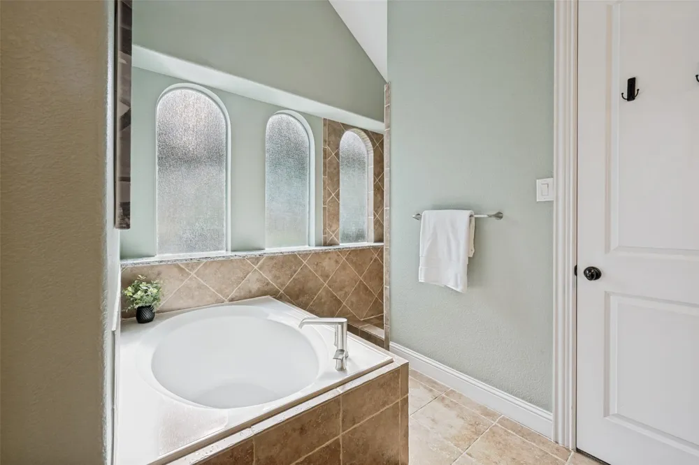 1713 Sterling Trace Drive Keller, TX 76248