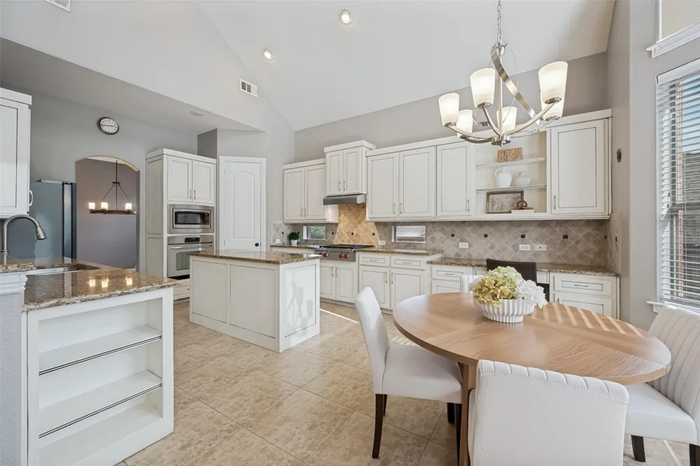 1713 Sterling Trace Drive Keller, TX 76248