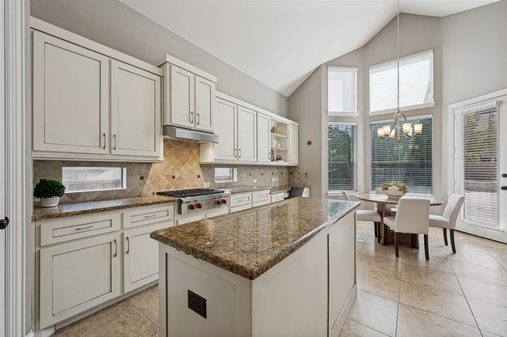 1713 Sterling Trace Drive Keller, TX 76248