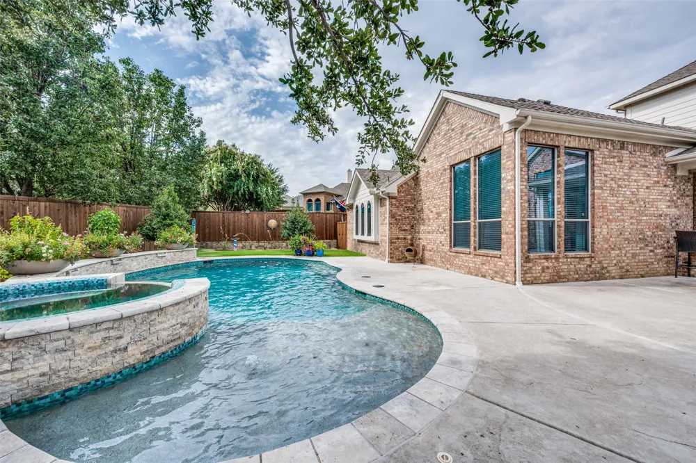 1713 Sterling Trace Drive Keller, TX 76248