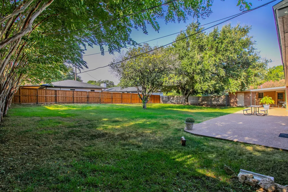 4936 Ridgeview Drive Waco, TX 76710
