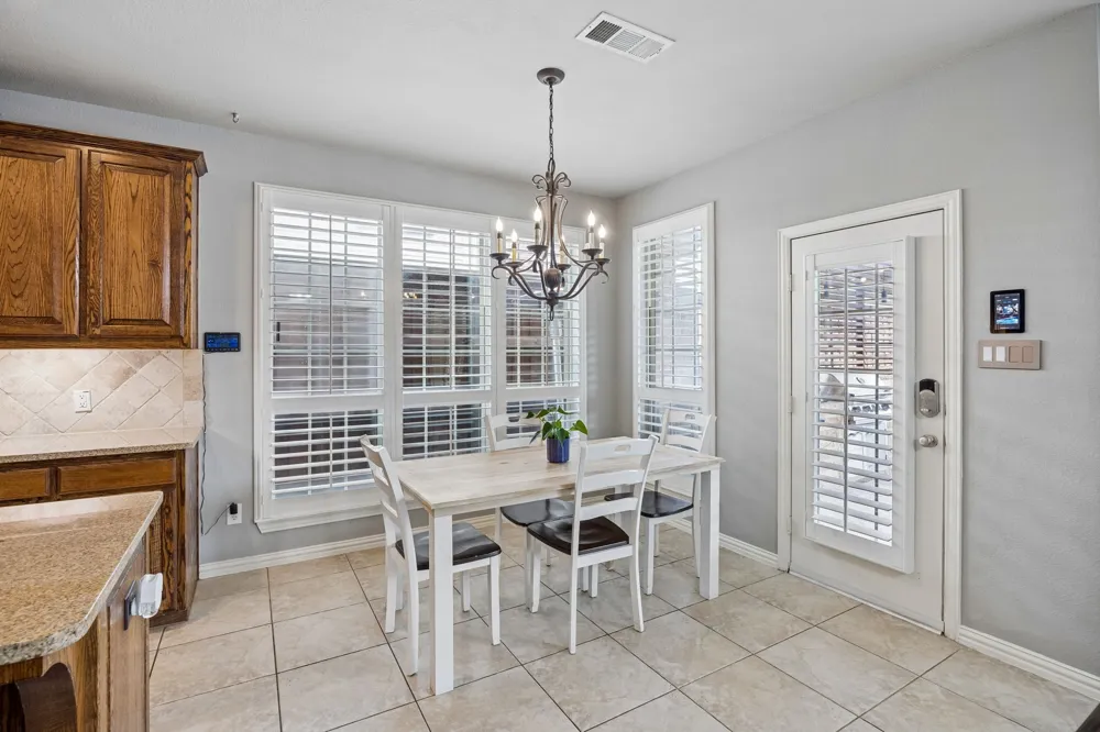 6401 Wind Song Drive McKinney, TX 75071