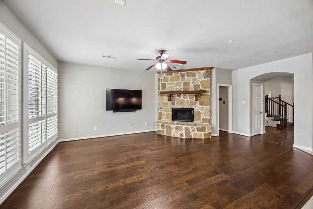 6401 Wind Song Drive McKinney, TX 75071