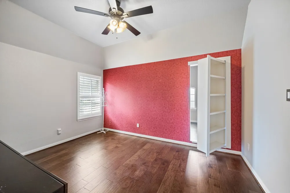 6401 Wind Song Drive McKinney, TX 75071