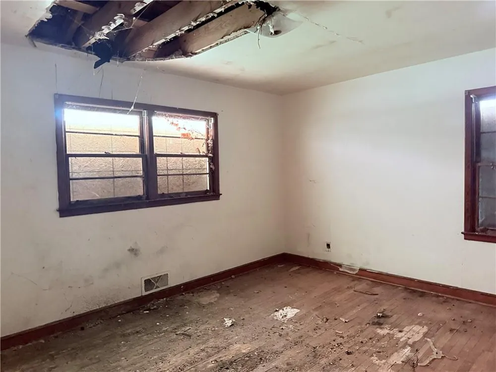 2879 Rockwood Road East Point, GA 30344