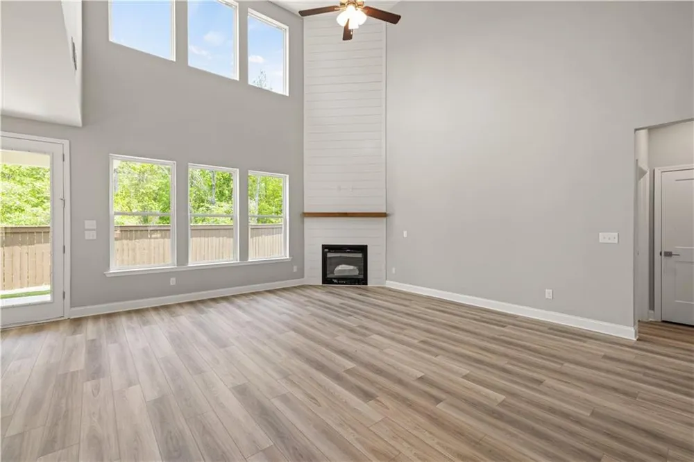 5364 Ridgetop Trail Sugar Hill, GA 30518
