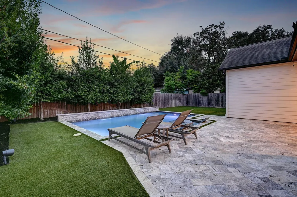 1906 Gardenia Drive Houston, TX 77018