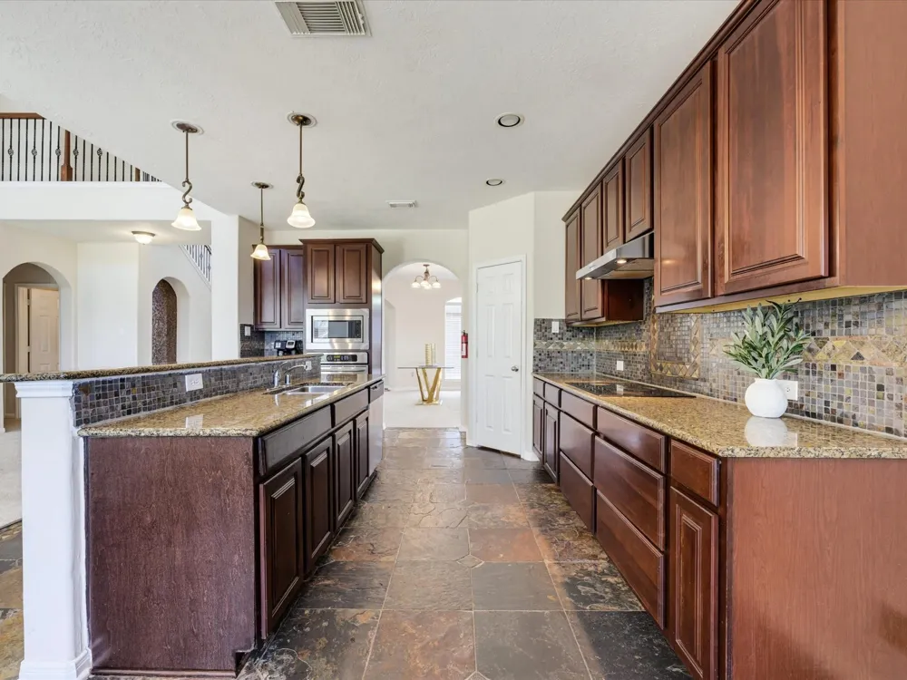 57 Terra Bella Dr Manvel, TX 77578