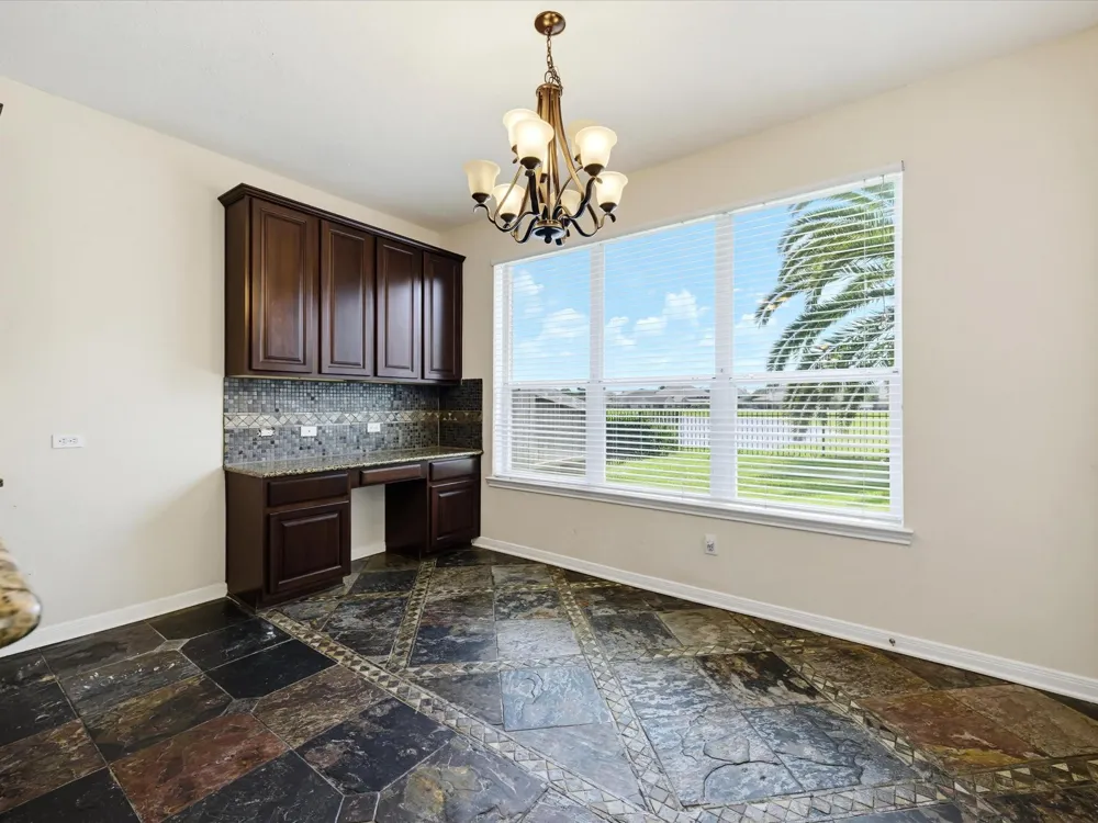 57 Terra Bella Dr Manvel, TX 77578