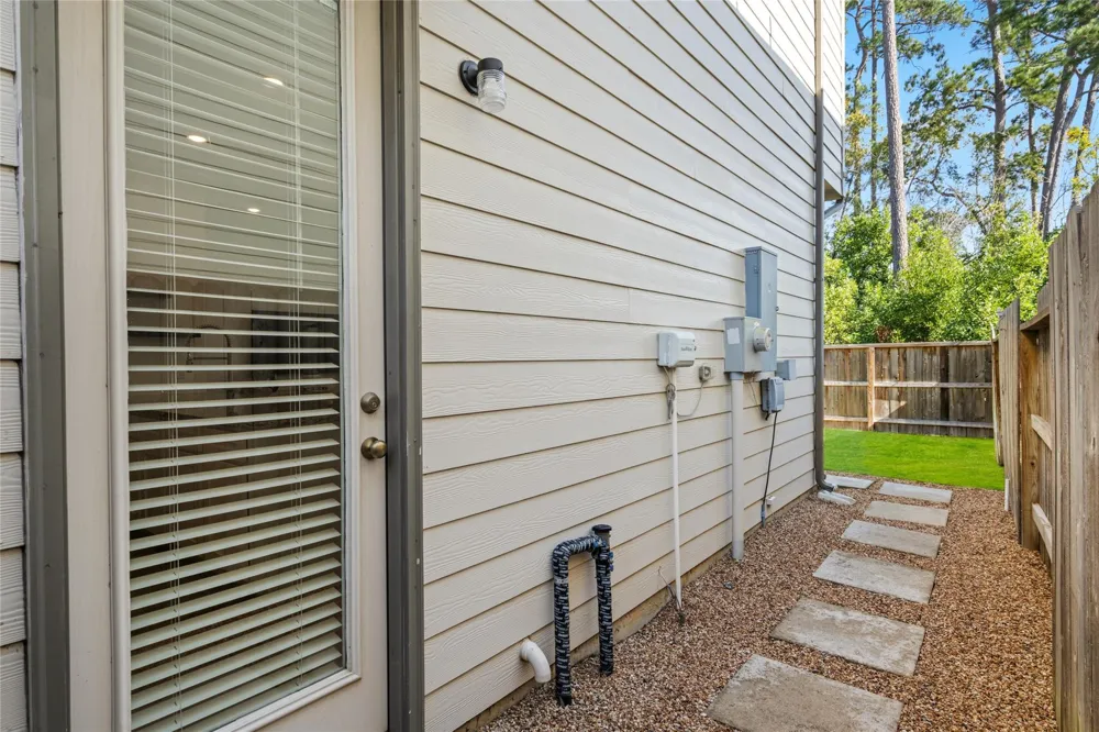575 Dry Fork Lane Conroe, TX 77304