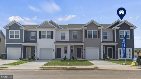 35 CAMBRIDGE COURT