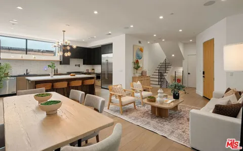1927 18th Street #B