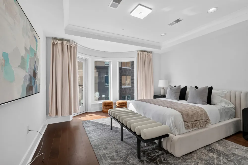 100 ETON ROW Weehawken, NJ 07086