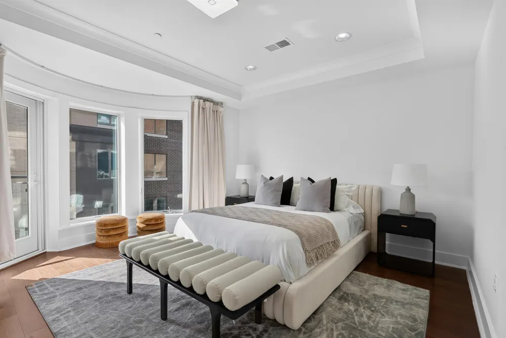100 ETON ROW Weehawken, NJ 07086