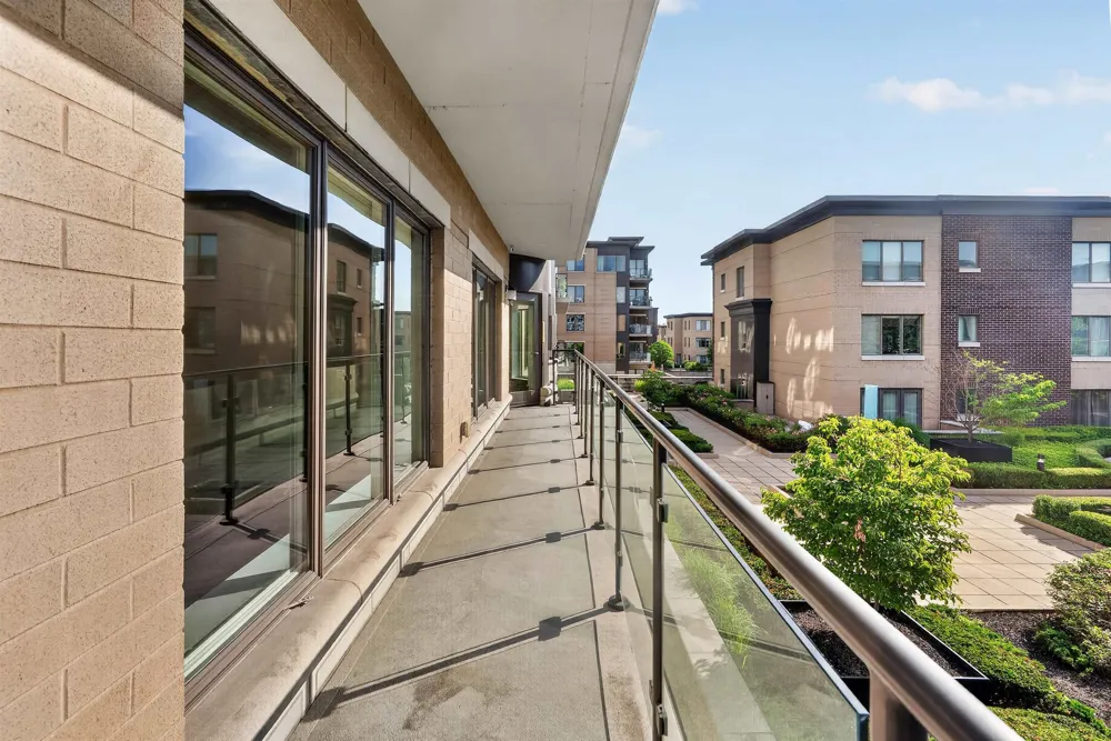 100 ETON ROW Weehawken, NJ 07086