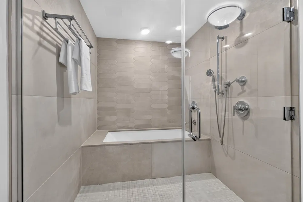 100 ETON ROW Weehawken, NJ 07086