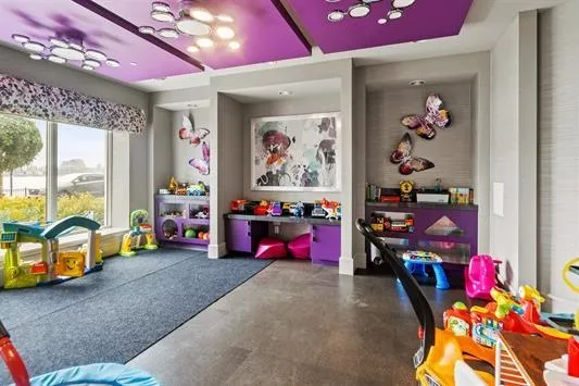 100 ETON ROW Weehawken, NJ 07086