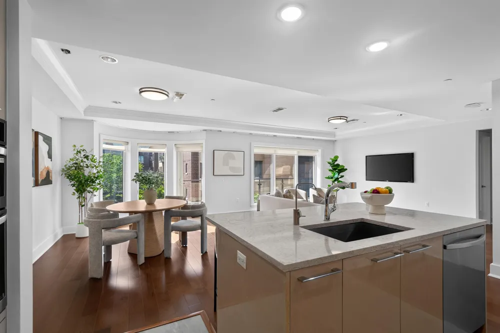 100 ETON ROW Weehawken, NJ 07086