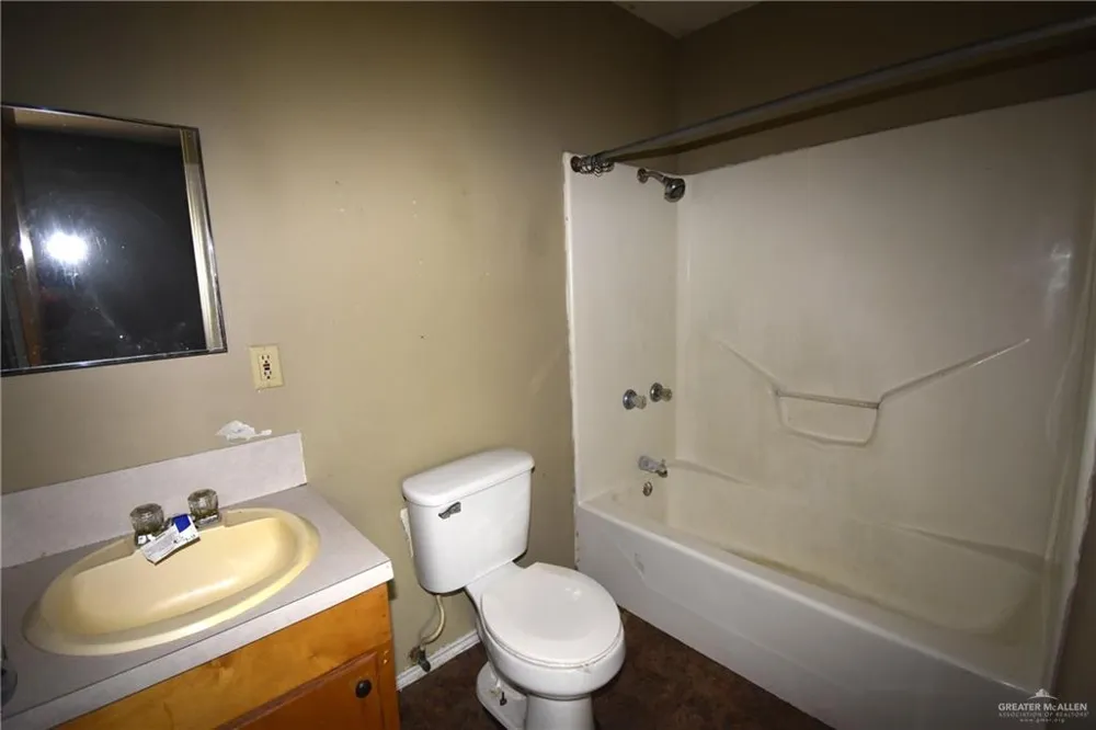 200 Austin Street Raymondville, TX 78580