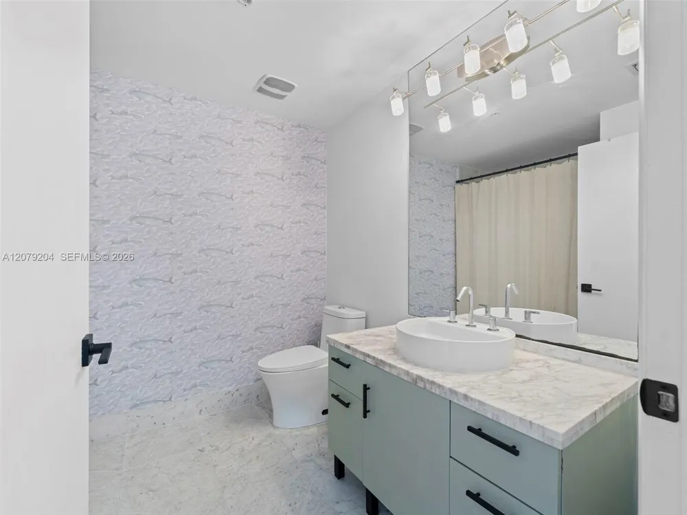 244 Biscayne Blvd #3105 Miami, FL 33132