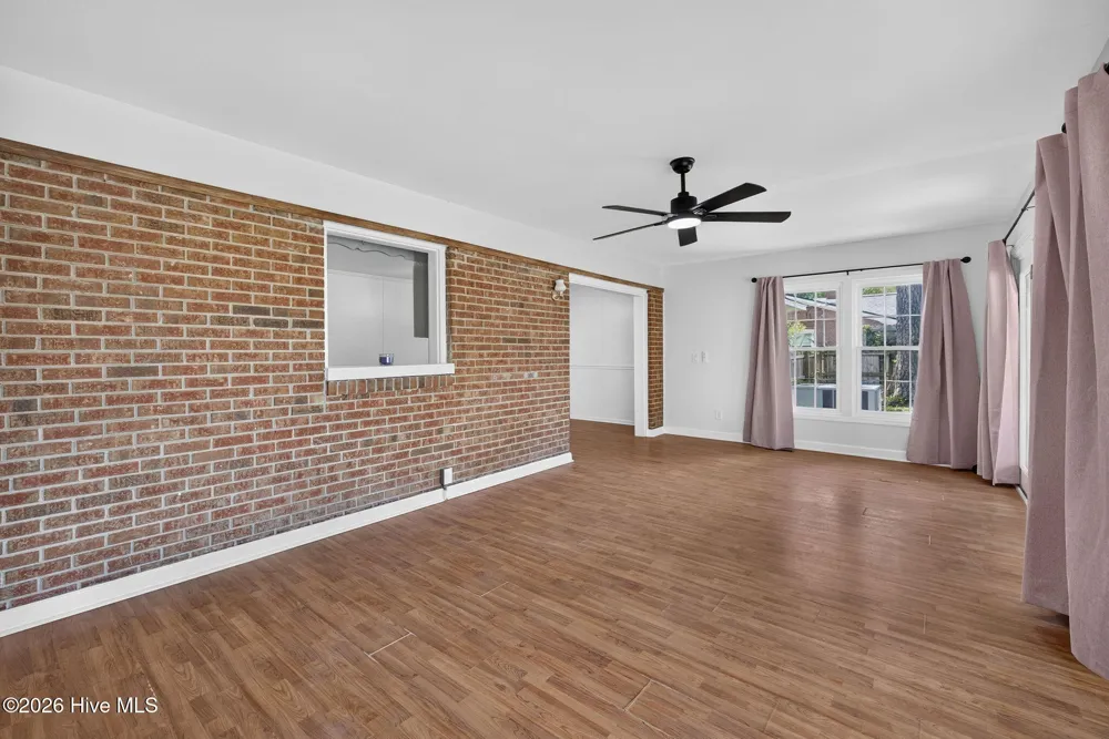 1809 Brierwood Road Wilmington, NC 28405