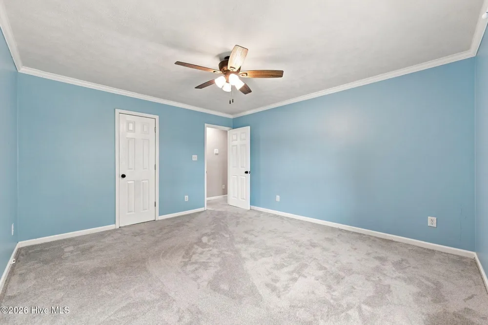 120 Woodbridge Court Jacksonville, NC 28540