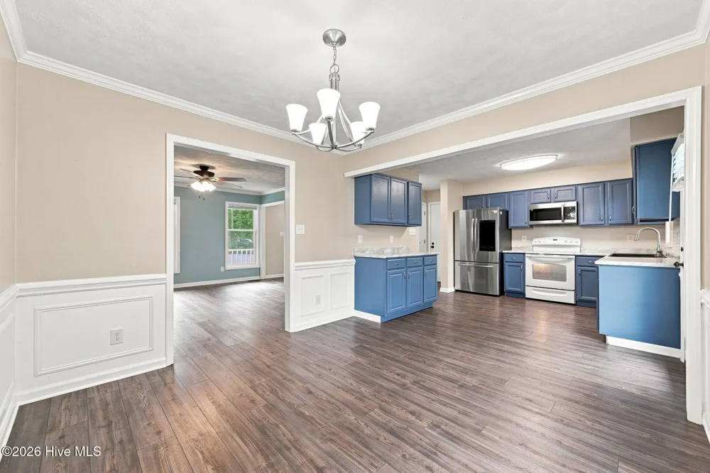 120 Woodbridge Court Jacksonville, NC 28540
