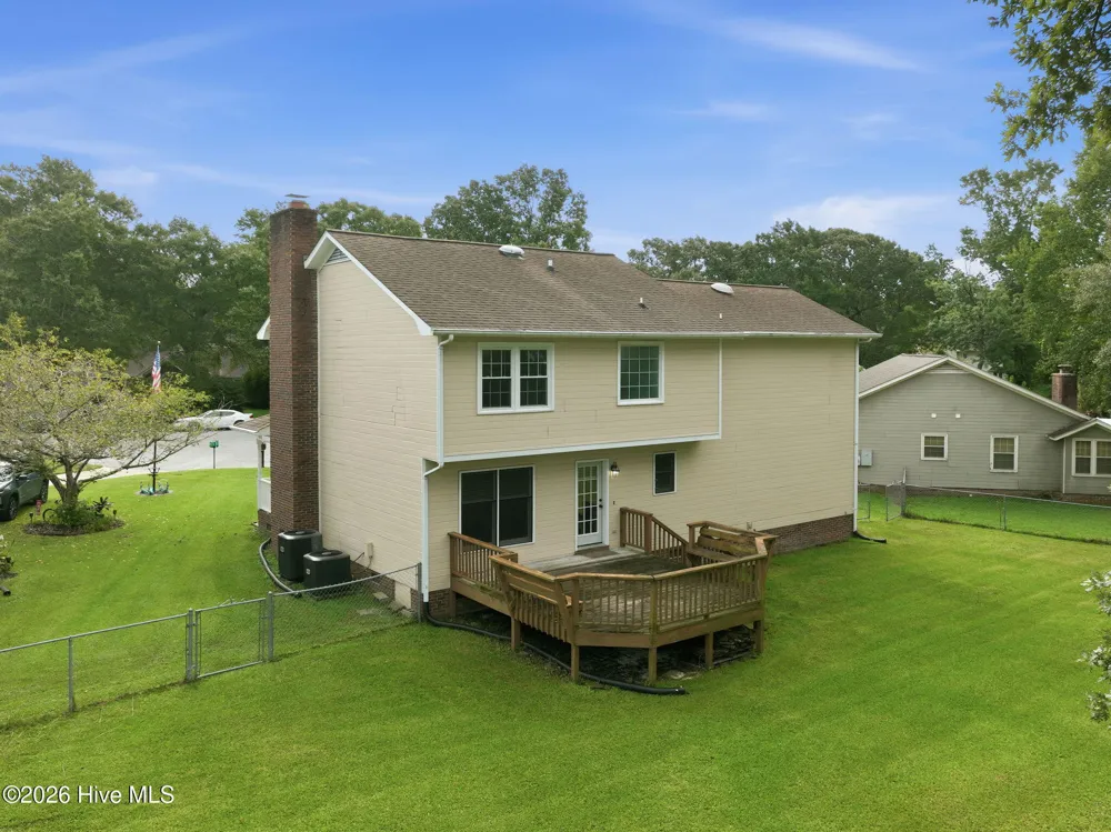120 Woodbridge Court Jacksonville, NC 28540
