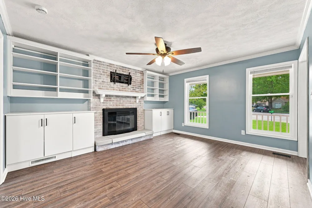 120 Woodbridge Court Jacksonville, NC 28540