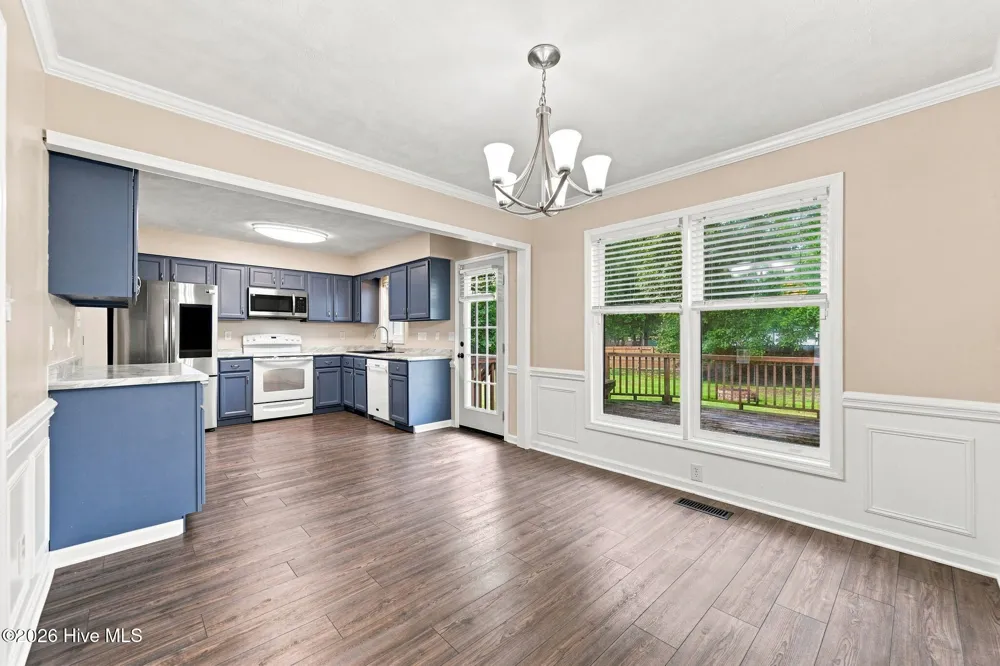 120 Woodbridge Court Jacksonville, NC 28540